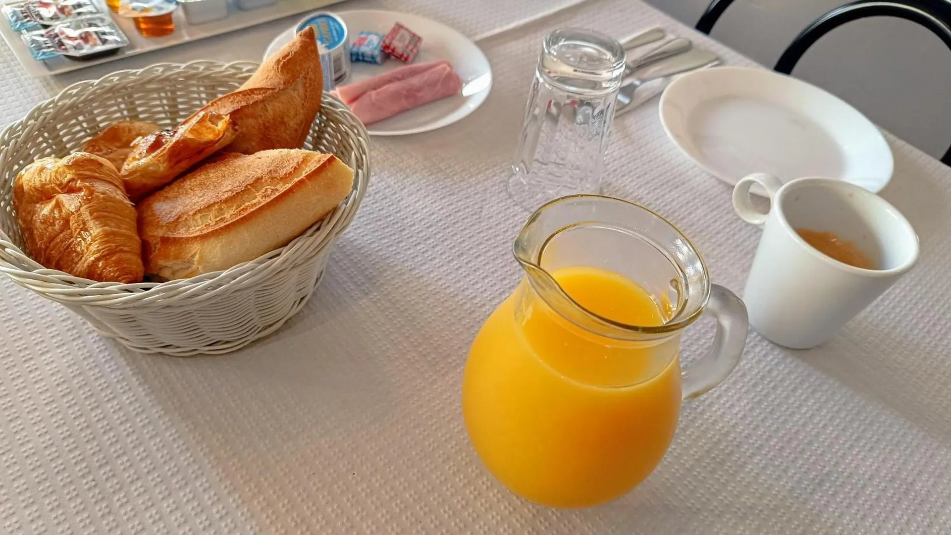 Hotel Hôtel La Résidence Juan-les-Pins