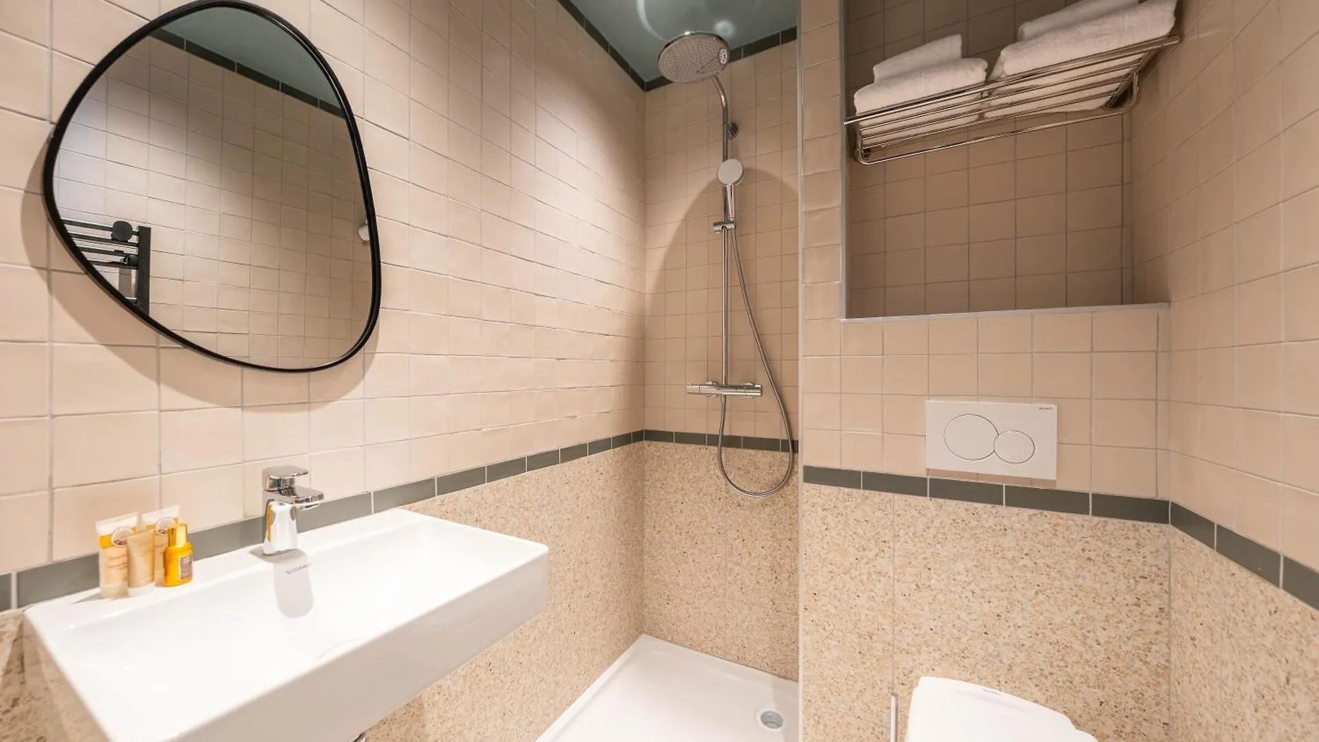 **  Hotel Renove Casa Moho - Juan-Les-Pins France