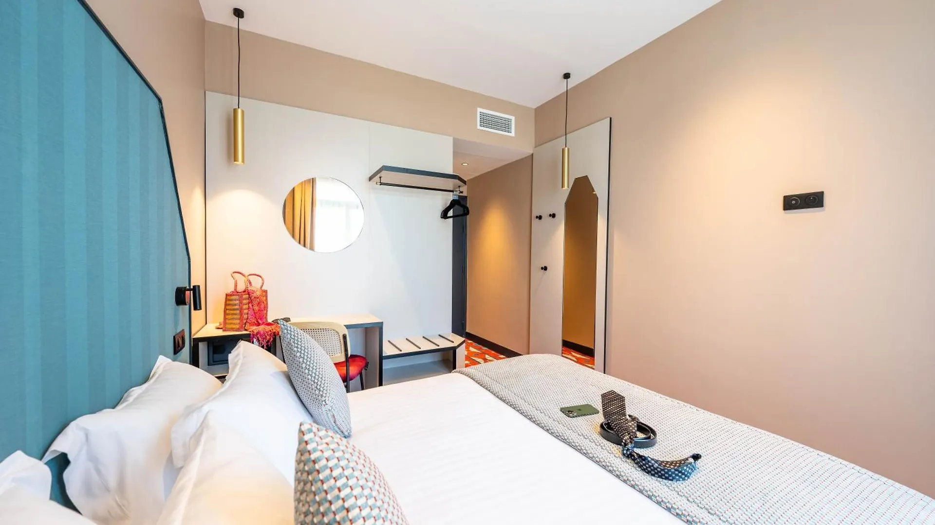 Hotel Renove Casa Moho - Juan-Les-Pins 2*,  France