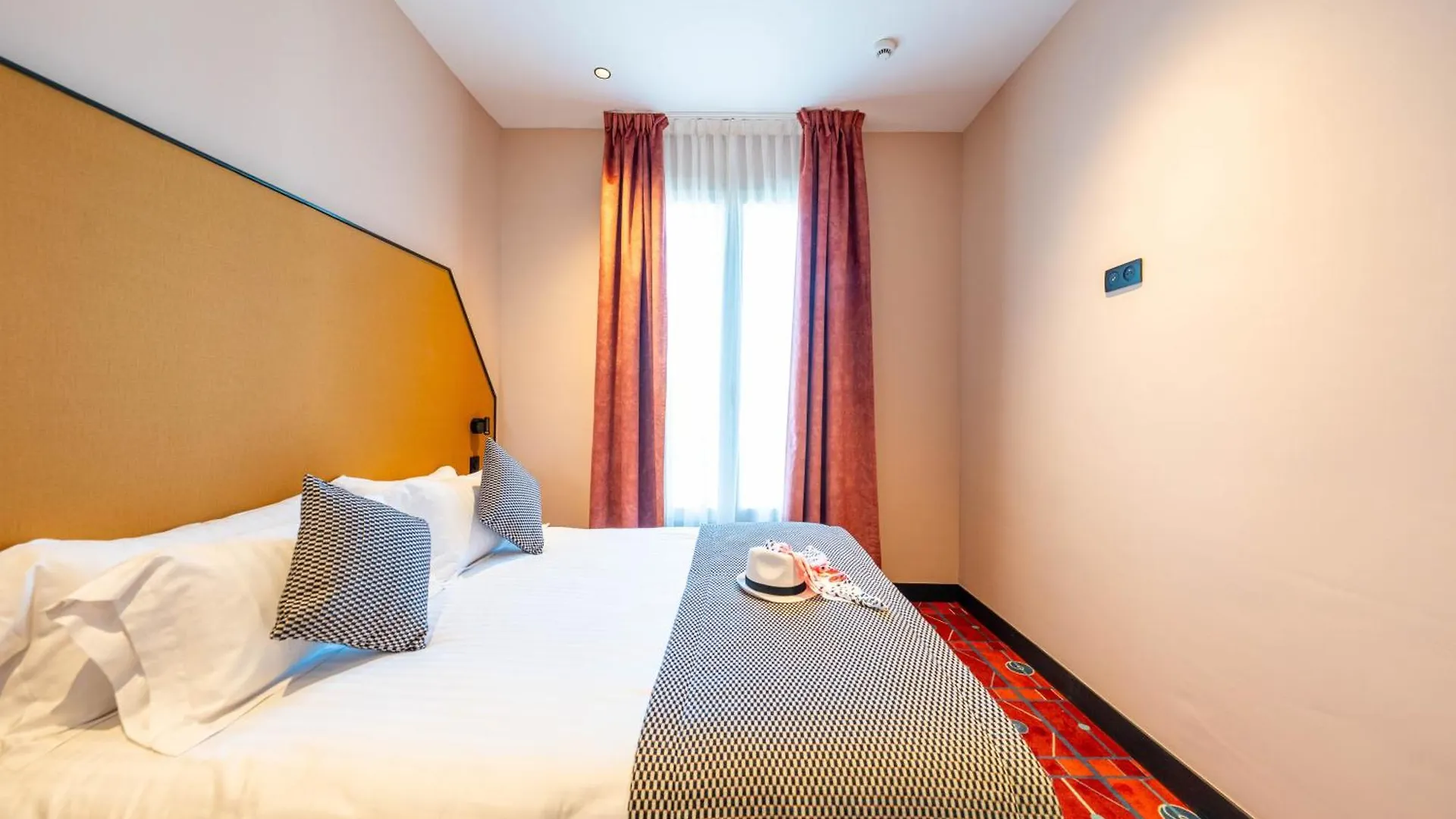 **  Hotel Renove Casa Moho - Juan-Les-Pins France