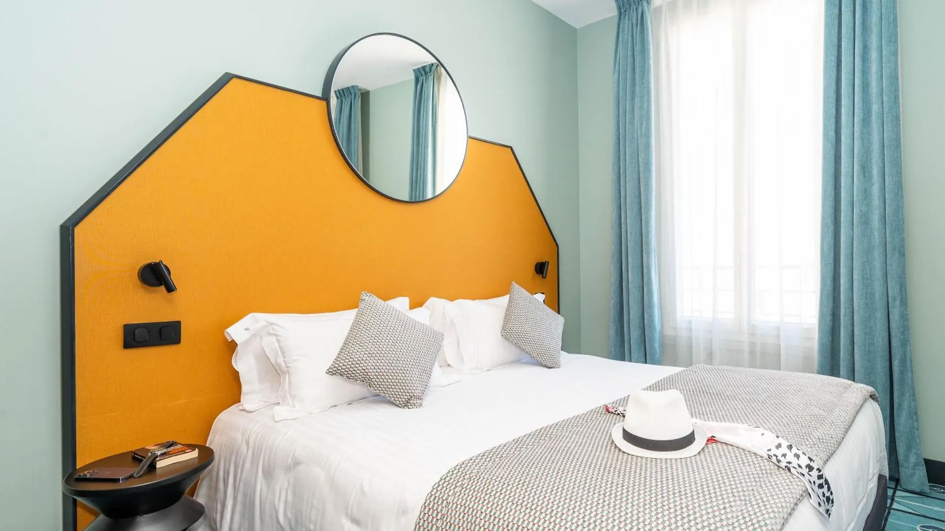 Hotel Renove Casa Moho - Juan-Les-Pins 2*,