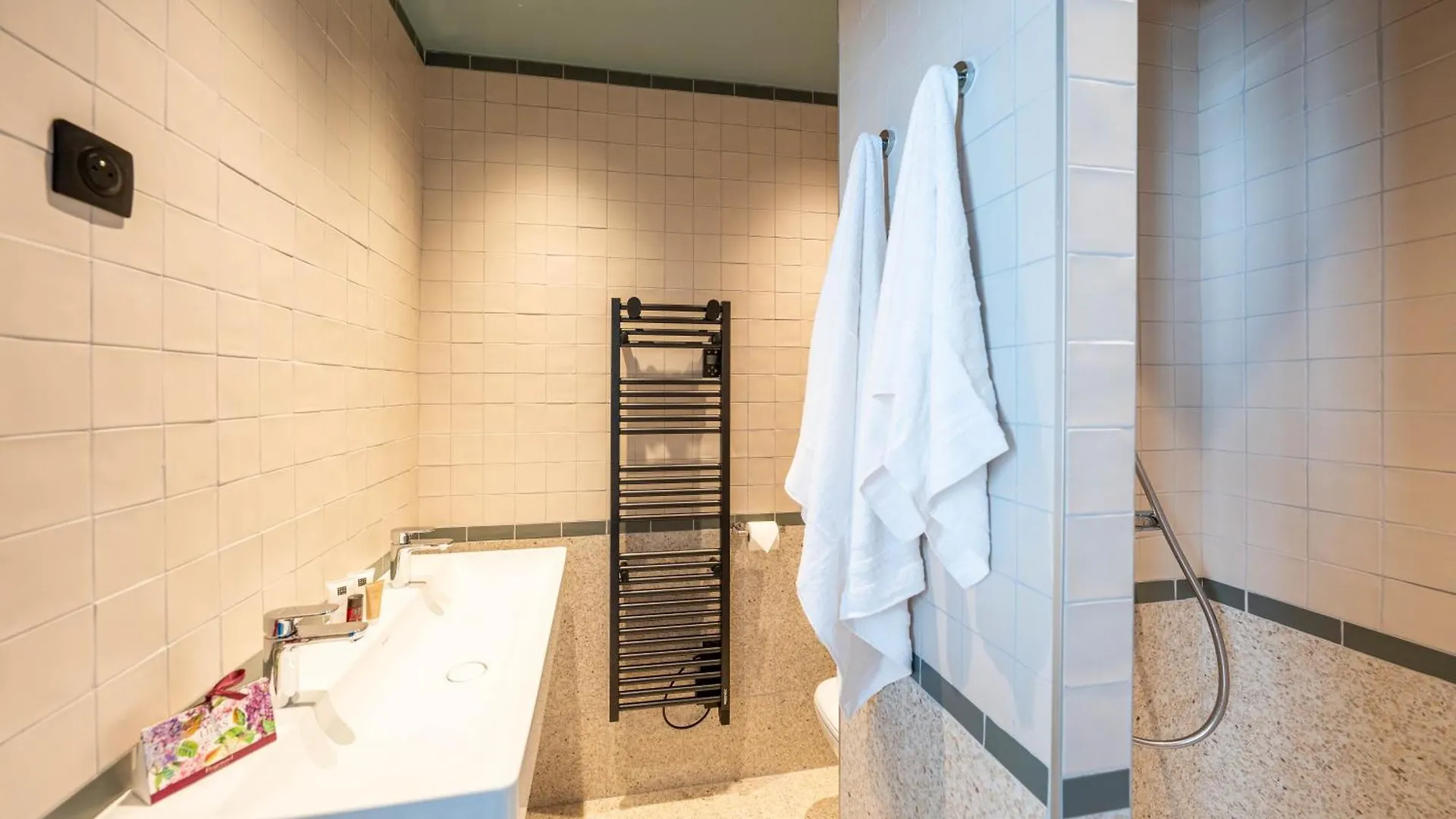 Hotel Renove Casa Moho - Juan-Les-Pins